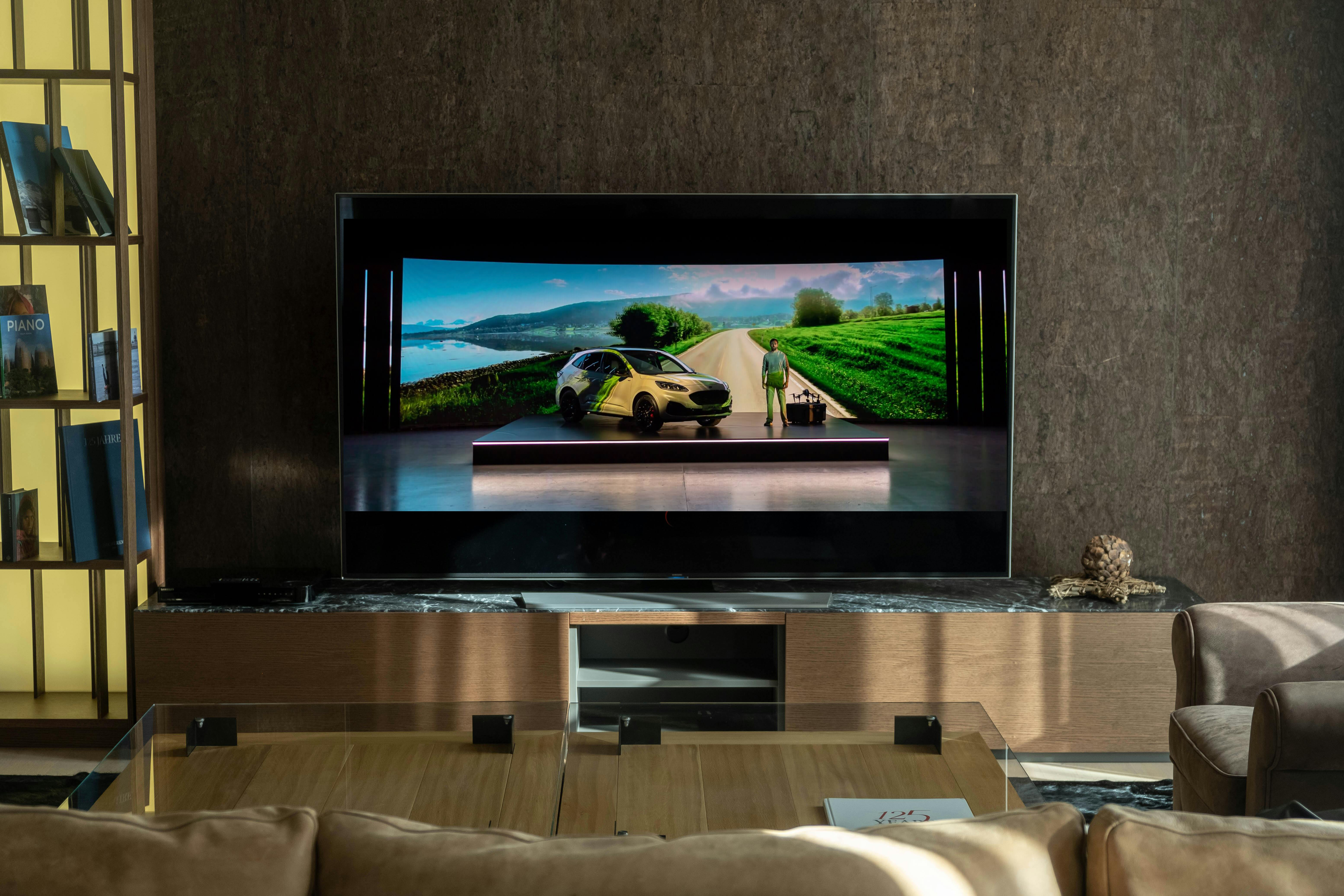 TV Advertising market set to bounce back in 2024.